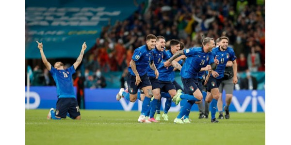 Italija je osvojila završno UEFA-ino europsko prvenstvo neporaženim rezultatom Italija je osvojila završno UEFA-ino europsko prvenstvo neporaženim rezultatom